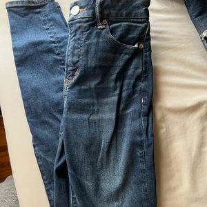 American eagle jeans size 2 long